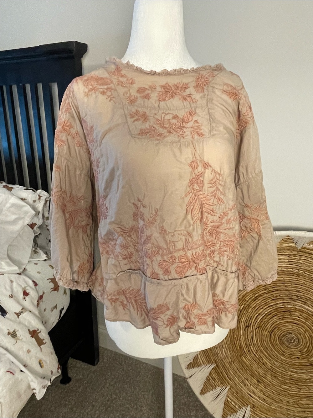 Magnolia Pearl Beige Tunic with Dusty Rose Embroidery